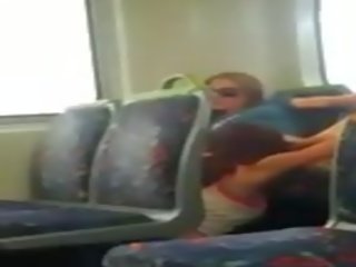 Desiring lesbičky na the autobus